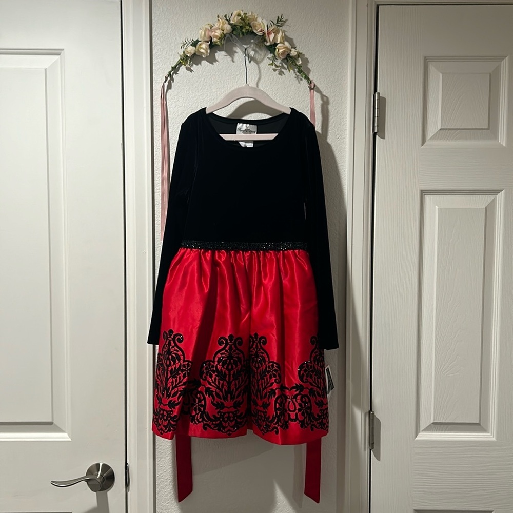 Rare Editions Velvet Flocked Satin Dress - Picture 4 of 9